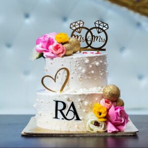 1.5 kilo cake 2 tier Butterscotch flavor cake